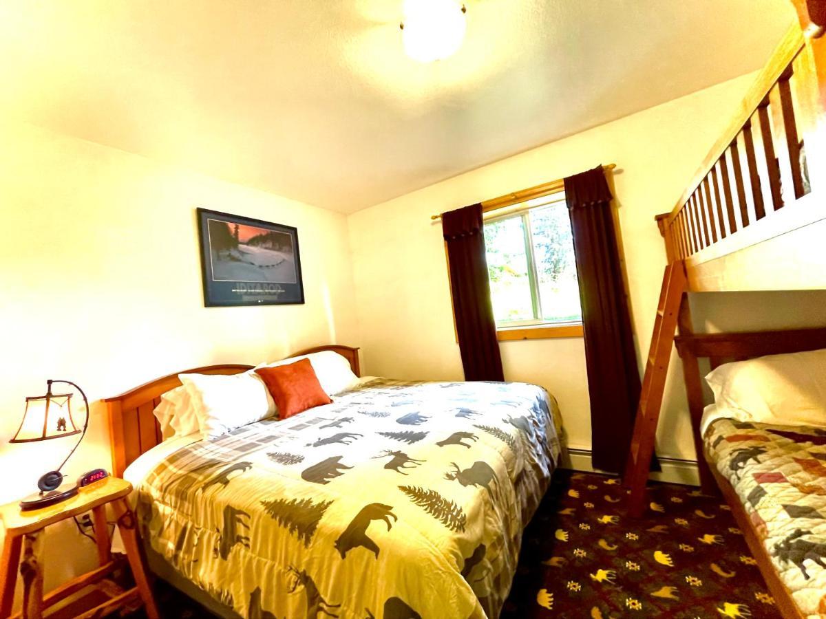 كيناي Salmon Catcher Lodge المظهر الخارجي الصورة