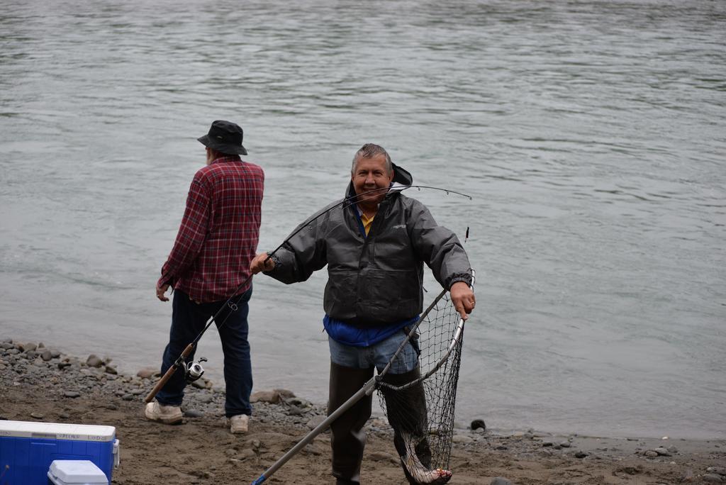 كيناي Salmon Catcher Lodge المظهر الخارجي الصورة